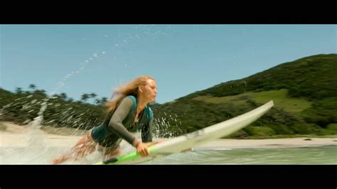 Exclusive The Shallows Featurette Starring Blake Lively Flavourmag