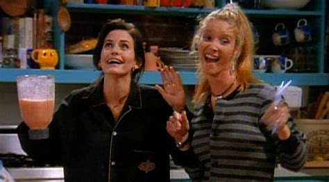 Courteney Cox And Lisa Kudrow Absolutely Slay At Friends Trivia