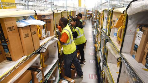 Amazon Celebrates Opening Of Romulus Delivery Station