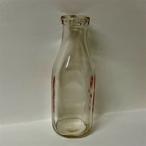 Accents Vintage Meadow Gold Milk Glass Bottle One Quart 1 Qt Jar