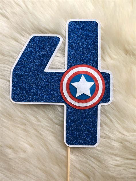Pin By Marializloreto On Adornos De Bizcochos Captain America Birthday Party Captain America