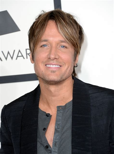 Keith urban of north island, new zealand, and australia inherited a passion for american country music from his parents and by the time he was a teenager, . Keith Urban's Grammy face inspired by Nicole Kidman|Lainey ...