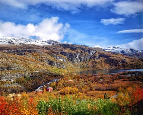 Beautiful Autumn In Norway Norway Autumn Mountains Natural Landmarks