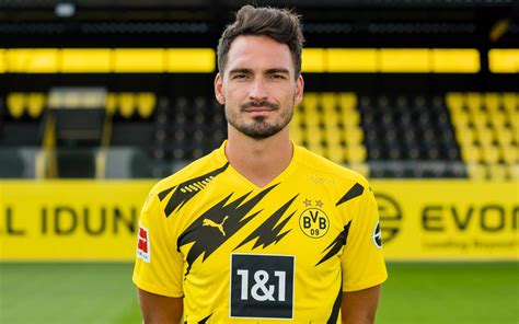 Julian has played for the dutch u17 team, played six matches for the national team, three in league play. Champions League: BVB-Spieler Mats Hummels fällt aus - Radio 91.2