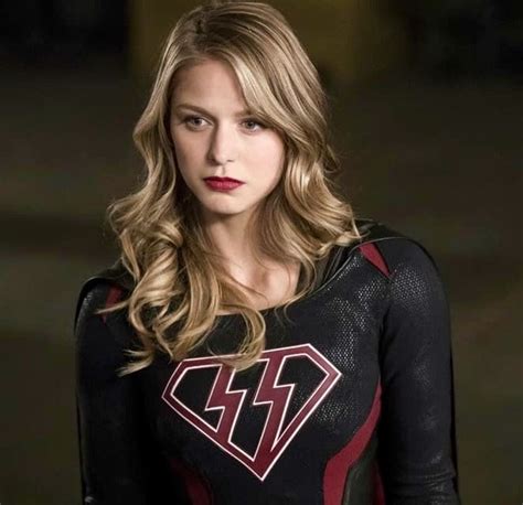 Overgirl Crisis On Earth X Crossover Melissa Benoist Flash E Supergirl Supergirl 2015