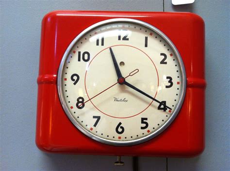 Westclox Wall Mounted Kitchen Clock 5100 Via Etsy Clock Kitchen