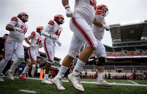 Joel Klatt highlights scheduling disparity between top teams in Pac-12