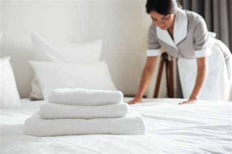 “want To Return To Japan For Work ” 97 Offilipino Housekeepers Say [survey]｜a Perfect Guide To