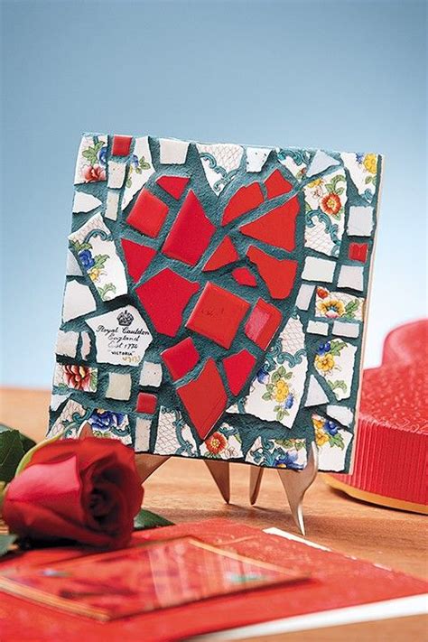 Beginners Guide To Mosaics Mosaic Art Projects