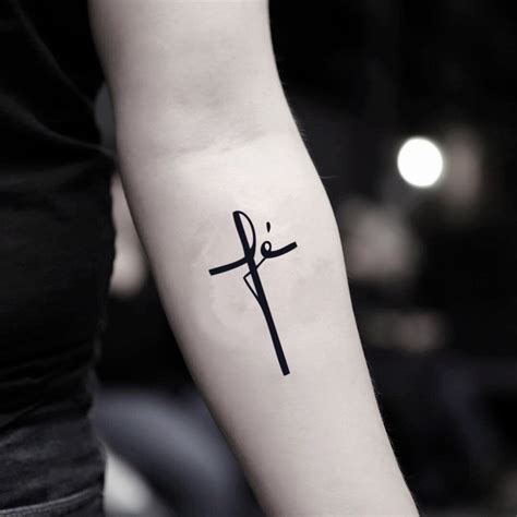 Ver más ideas sobre tatuaje de cruz, disenos de unas, diseños de tatuaje con cruz. 109 Fantásticos Tatuajes de Cruz - ¡Mira estas imágenes!