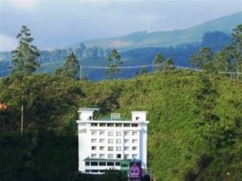 Clouds Valley Leisure Hotel In Munnar Room Deals Photos And Reviews