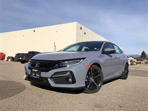 The overall proportions are excellent, hiding. Penticton Honda | 2020 Civic Hatchback Sport Touring CVT ...