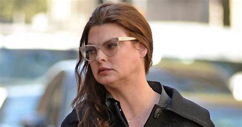 After Being “disfigured” By Plastic Surgery Linda Evangelista Appears