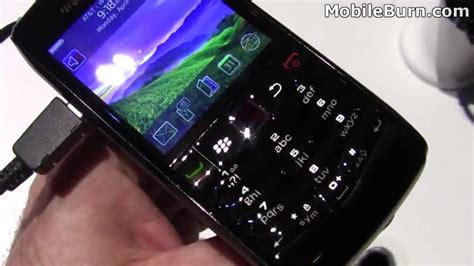 Blackberry Pearl 3g 9100 And 9105 First Look Youtube