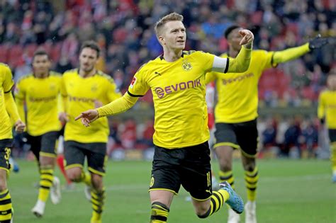 Max eberl traut marco rose die meisterschaft zu. Borussia Dortmund - RB Leipzig: Bundesliga heute live im TV & Stream | GMX