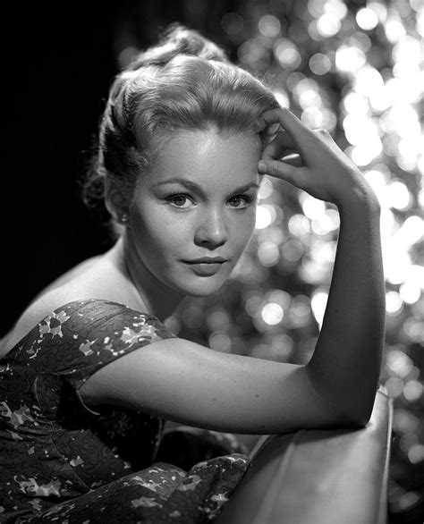 Tuesday Weld Appears As Thalia Menninger In The Cbs Television Program The Many Loves Of Dobie