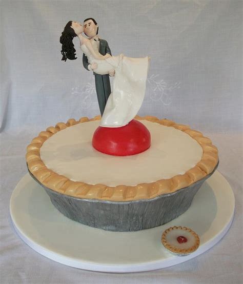 An Unusual Wedding Cake Bakewell Tart Decorated Cake Cakesdecor