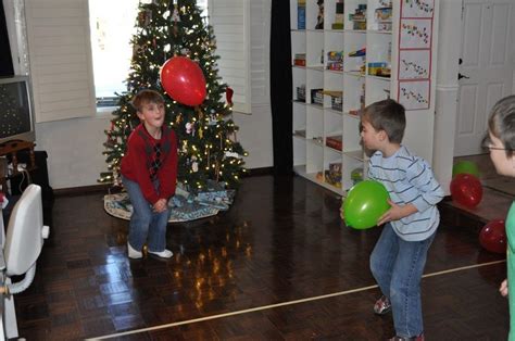 Some outdoor activities for kindergarteners include: TV-Free Babysitting Ideas for All Ages | Babysitting kit ...
