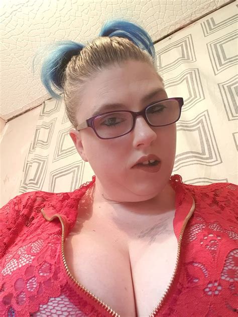 Big Busty Shez On Twitter Love That Nft The Lip Bite Is My Go To Pose 😆
