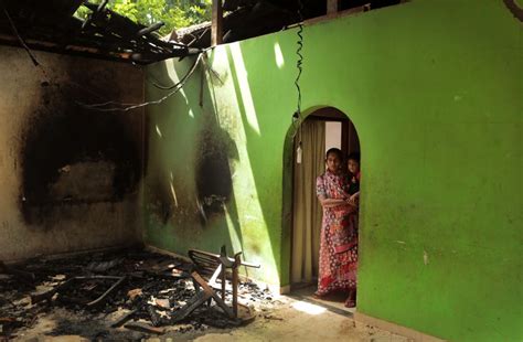 Sri Lankan Muslims Fearful After Buddhist Mob Violence Cnn