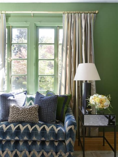 Using Emerald And Aqua As Accent Colors In A Neutral Color Palette
