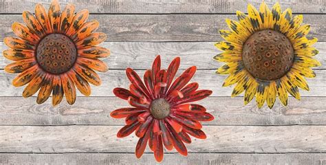 The vibrant color and glitter finish make this flower bloom on any wall. Rustic Flower Wall Decor - Teton Timberline Trading