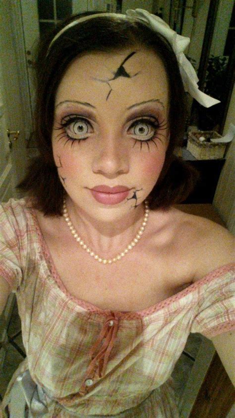 une poupée flippante 33 maquillages flippants pour halloween creepy doll makeup creepy doll