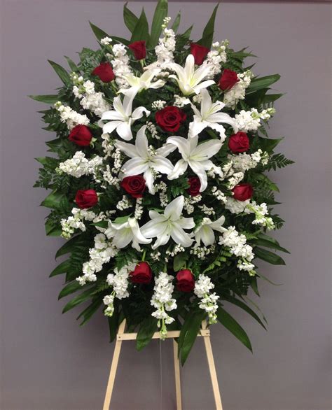 Funeral And Sympathy Flowers Glendale Ca Funeral Arrangement Funeral Flower Arrangements