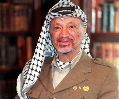 Perempuan ini minta maaf dan mengaku berita populer. Mengenal Tokoh Berpengaruh di Palestina, Yasser Arafat ...