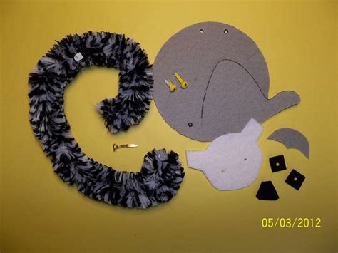 L Is For Lemur Craft Kit Etsy Rainforest Preschool Rainforest Crafts