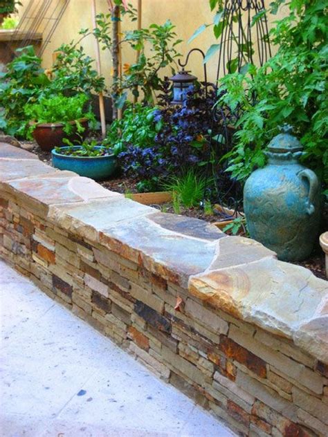 32 Beautiful Front Yard Retaining Wall Ideas Perfect For Your Front