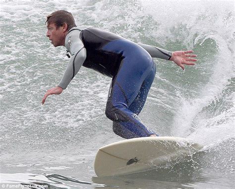 Simon Baker Surfing