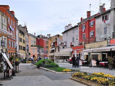 Vergleichen sie preise von verschiedenen webseiten. Rovinj - In der Altstadt Foto & Bild | europe, balkans ...