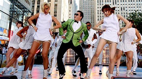 El Fenómeno De Gangnam Style Continúa Con Las Lecciones Del Baile Del Caballo