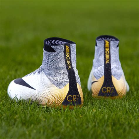 Entirely Different Boots Nike Mercurial Superfly Cr7 324k Gold