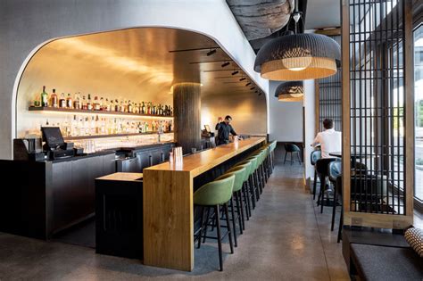 Contemporary Restaurant Bar Designs