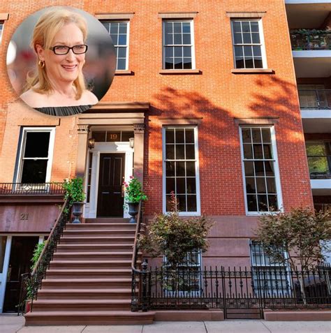 Meryl Streeps Former Nyc Townhouse For Sale Nyc Celebrity Real Estate