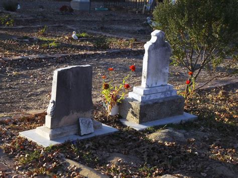 Grave Tombstones Free Stock Photo - Public Domain Pictures
