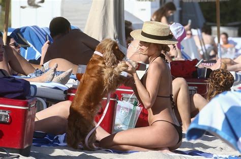 Kimberley Garner Flash Pussy In Bikini 70 Photos The Fappening