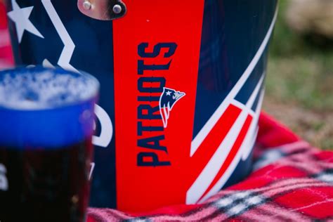 We did not find results for: New England Patriots Gifts | Football Gifts | The BroBasket