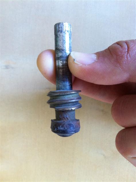 Bath & shower faucets, fixed support type. plumbing - How to identify an old compression stem in ...