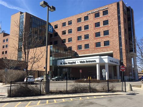 St John Hospital And Medical Center In Detroit Verified As Trauma