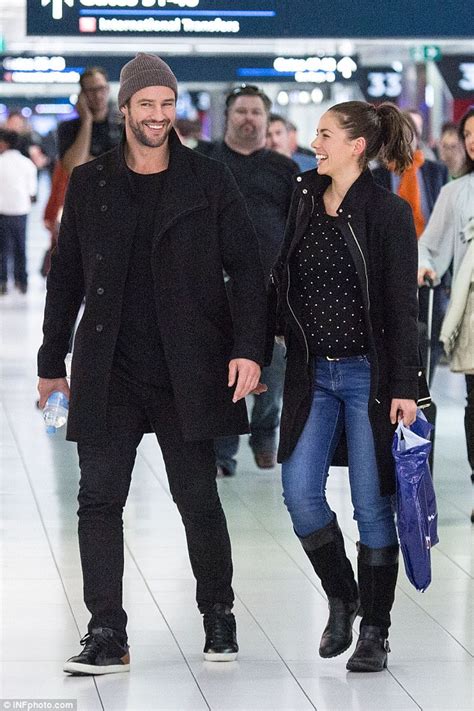 Maddy King With Kris Smith As They Arrive At Sydney Airport Daily Mail Online