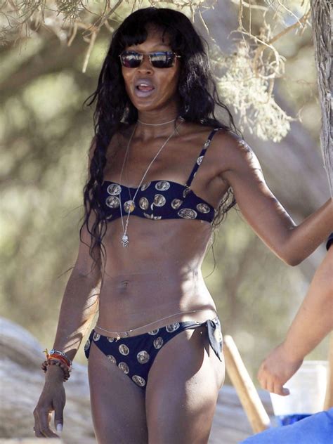 See the complete kat campbell series book list in order, box sets or omnibus editions. Kate Moss and Naomi Campbell - Bikini Candids In Ibiza ...