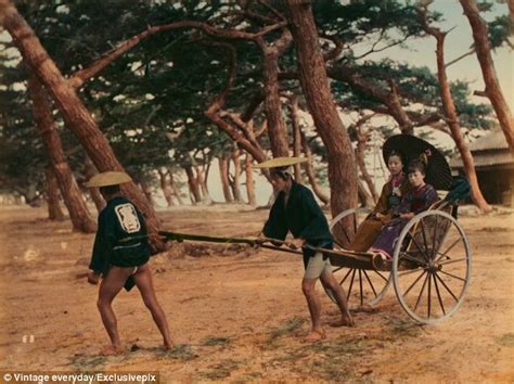 Japanese Transport 100 Years Ago In Pictures Daily Mail Online