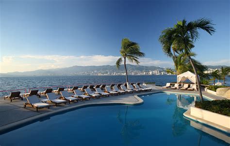 Las Brisas Acapulco Seaside Acapulco Resort Preferred Hotels And Resorts