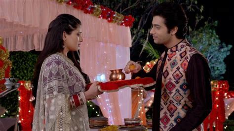 Watch Kasam Tere Pyaar Ki Season 1 Episode 213 Will Rishi Agree To