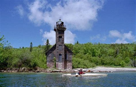 12 Michigan Islands You Should Visit This Summer