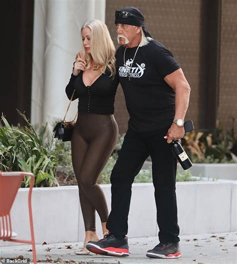 Hulk Hogan 69 Steps Out With His New Yoga Instructor Girlfriend Page 1 Ar15