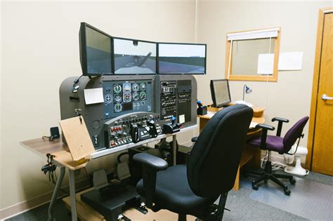 Cr 12 Aatd Flight Simulator Blue Skies Flying Services